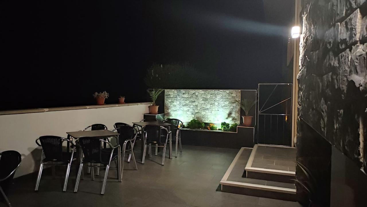 Hostal Turbon Кампо Экстерьер фото