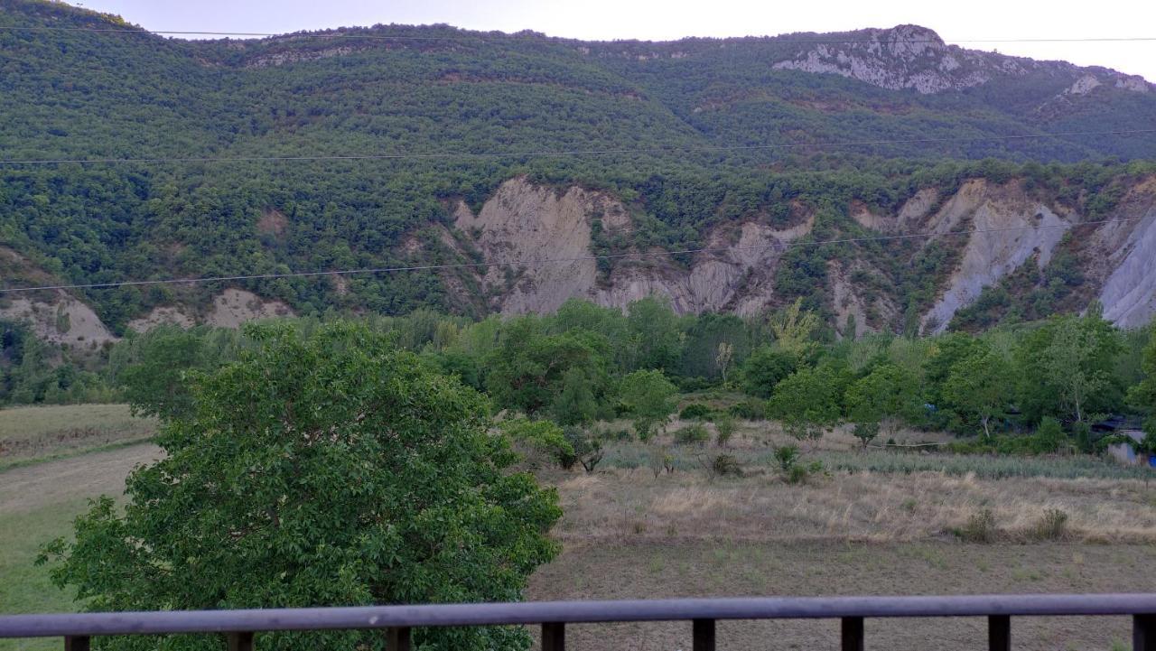 Hostal Turbon Кампо Экстерьер фото