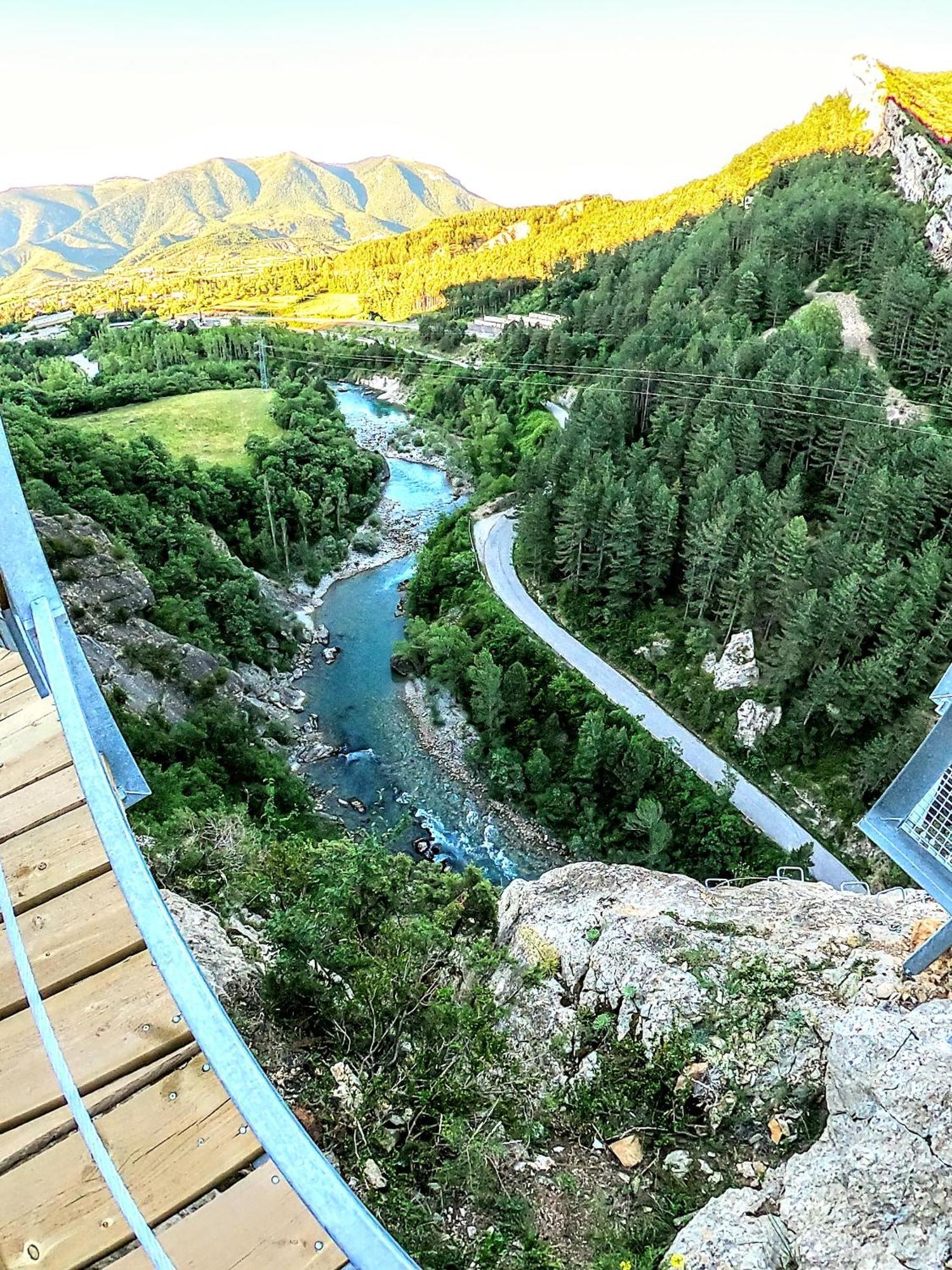 Hostal Turbon Кампо Экстерьер фото